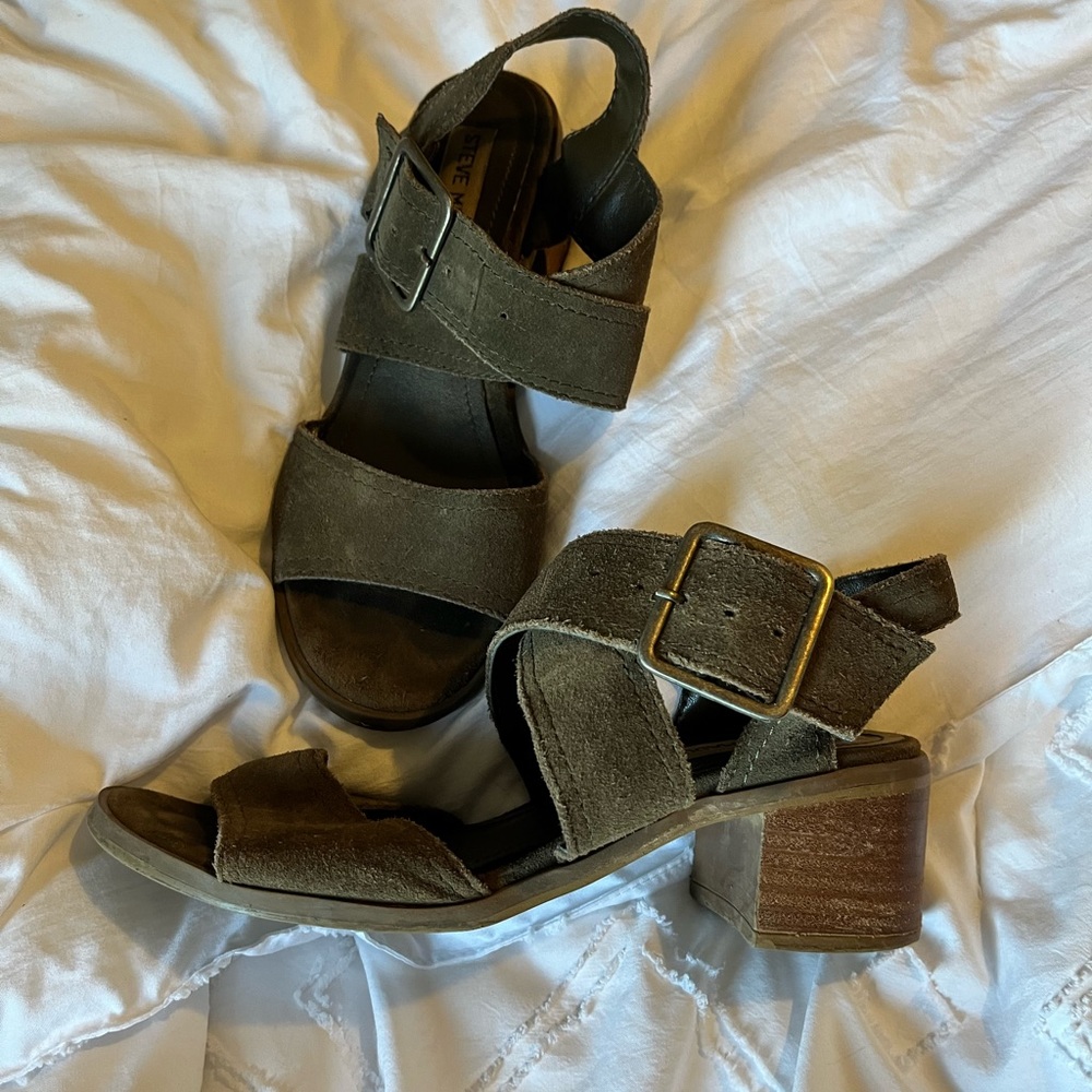 Steve Madden | Roseanna Suede Block Heel Sandals